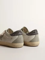 Golden Goose Women’s Super-Star with gray star and dark gray glitter heel tab | ggoose.org